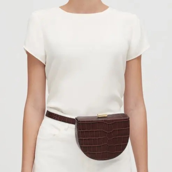 CUYANA Crescent Belt Bag - Picture 13 of 13